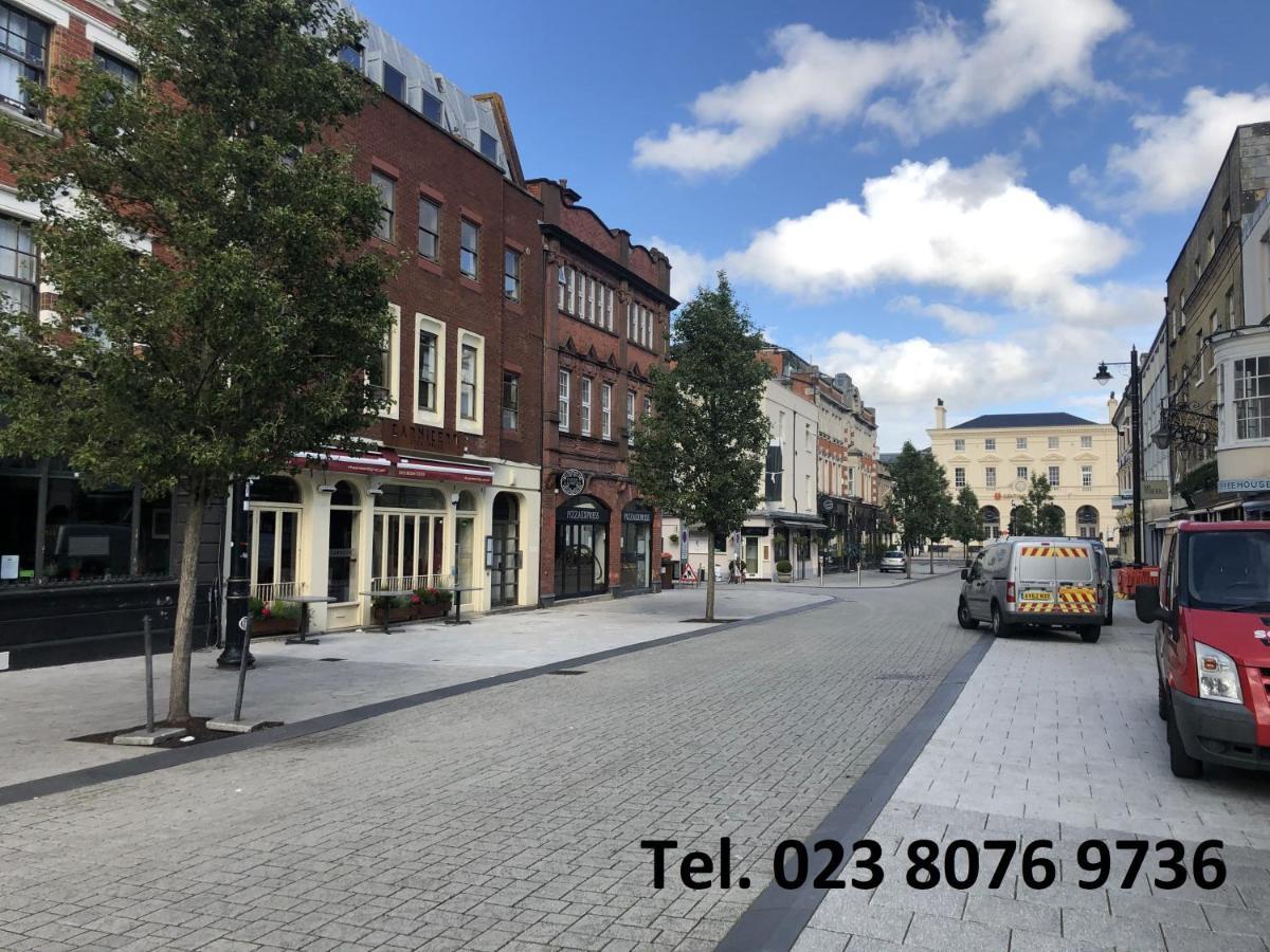 Honest City Centre Apartment 2 Southampton Exterior photo